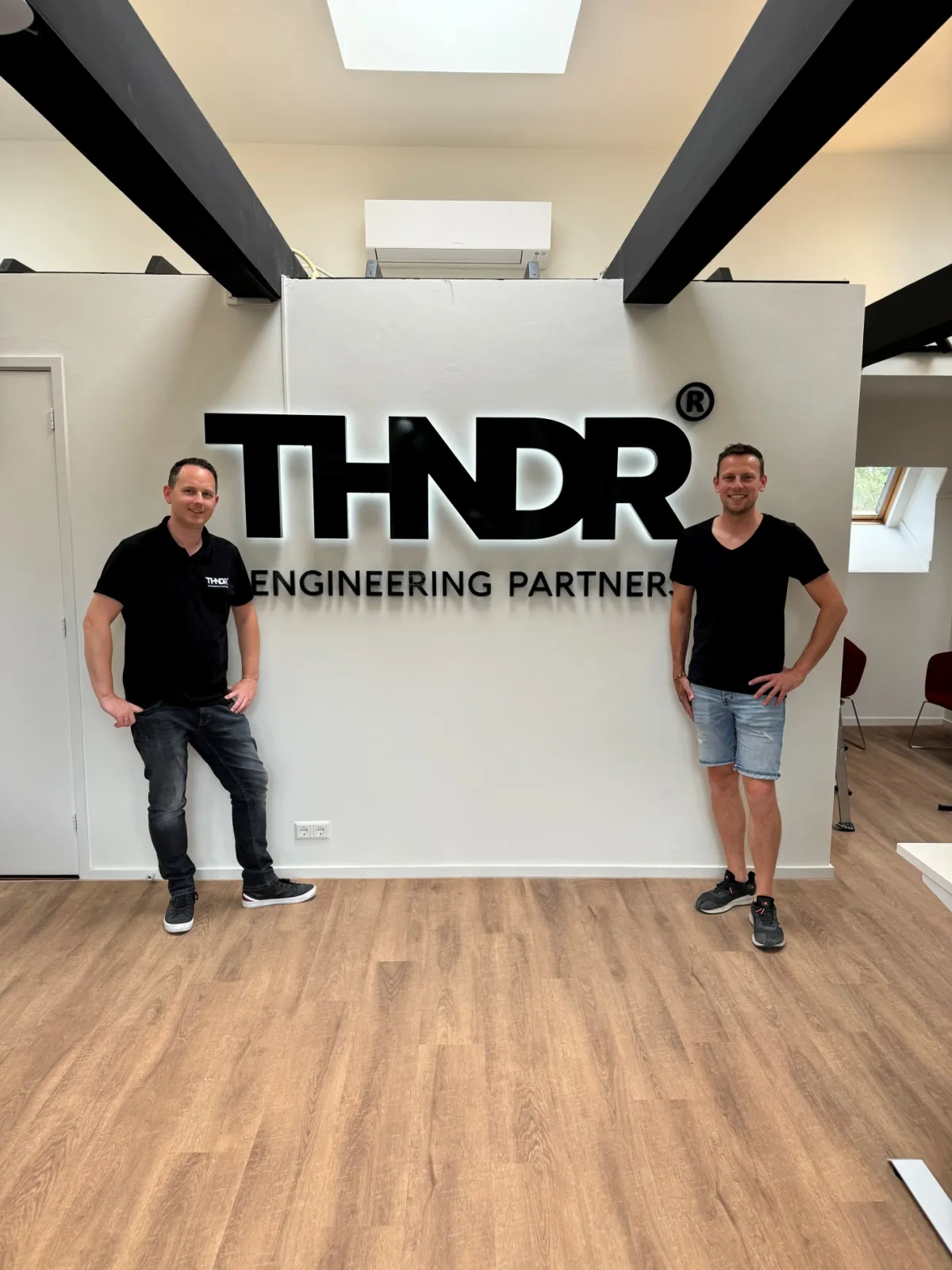 HQ BUSSUM READY!